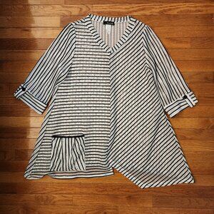 Moonlight Y&S Fashion White & Black Mesh Tunic 3/4 Sleeve